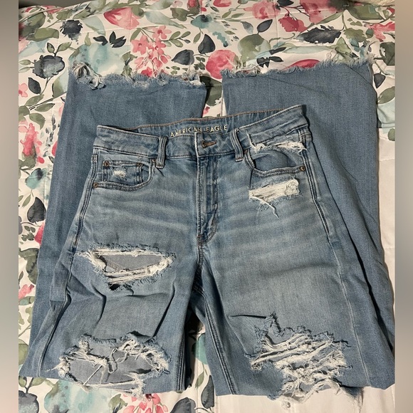 American Eagle Outfitters Light Blue Ripped Flare Jeans - Picture 2 of 4